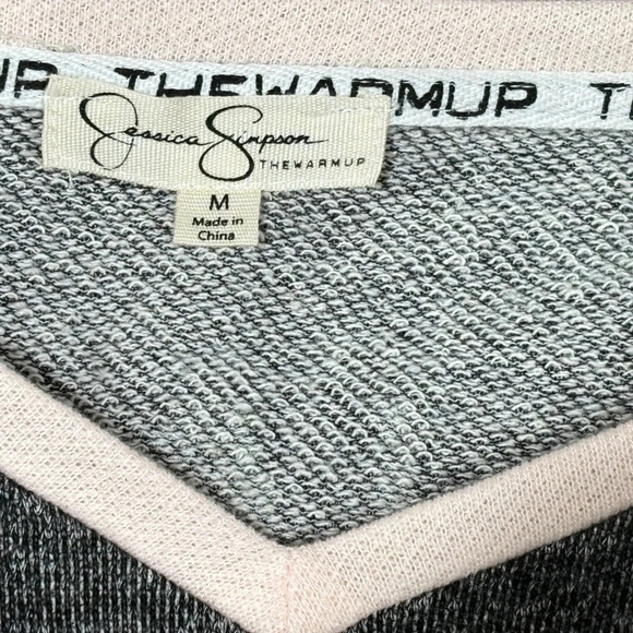 Jessica Simpson The Warm Up Shirt - Picture 3 of 4